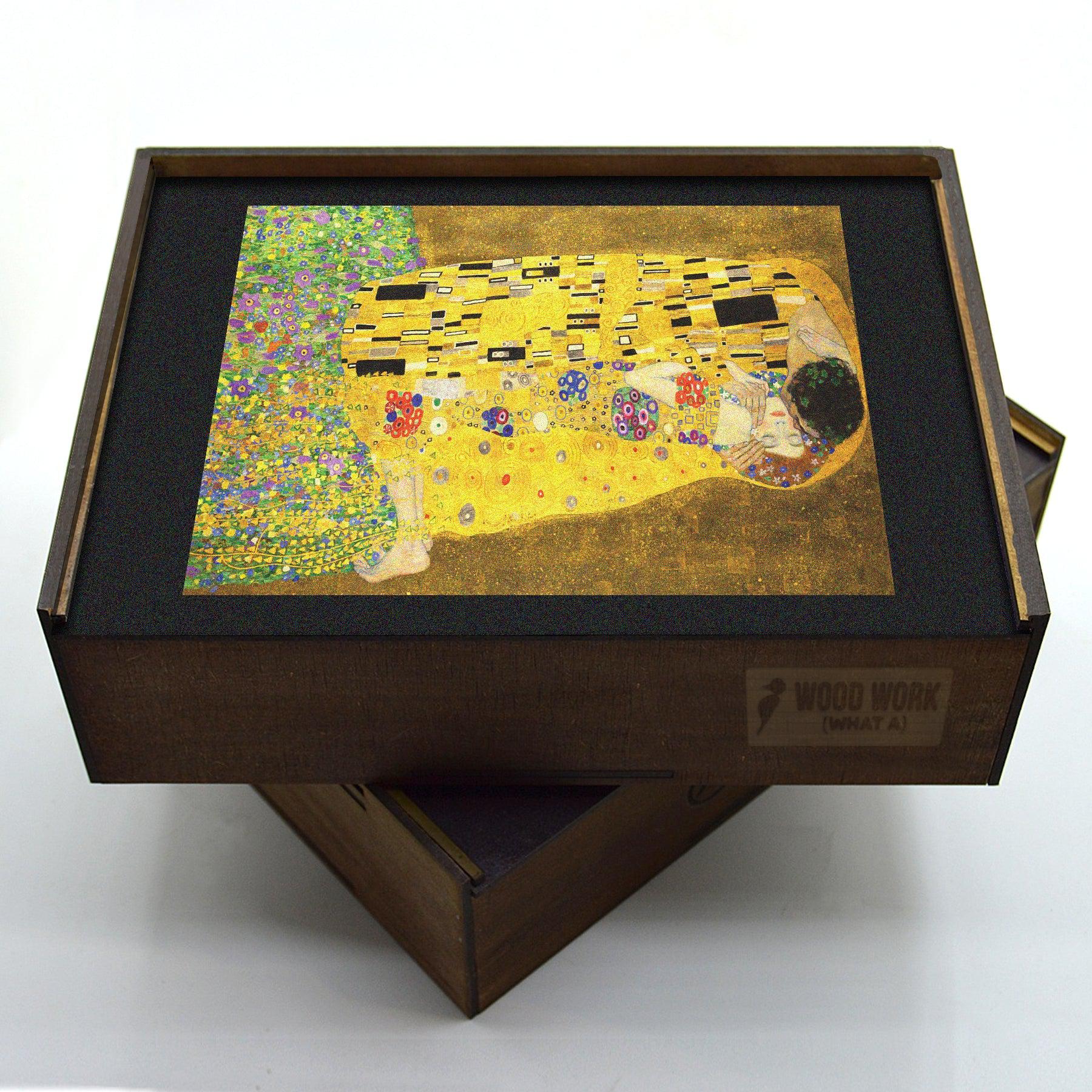 "The Kiss" Wooden Puzzle, Gustav Klimt